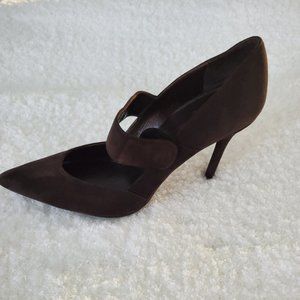 NWOB Stuart Weitzman Diploma Suede Pump, Cola Size 7M
